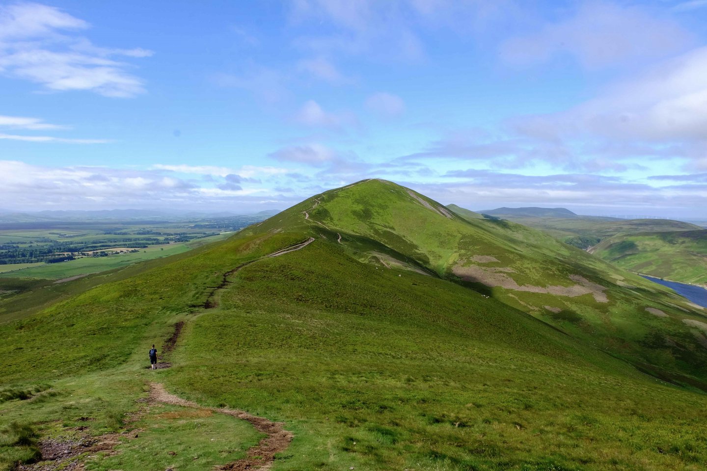 Bagging Five Peaks in the Pentland Hills