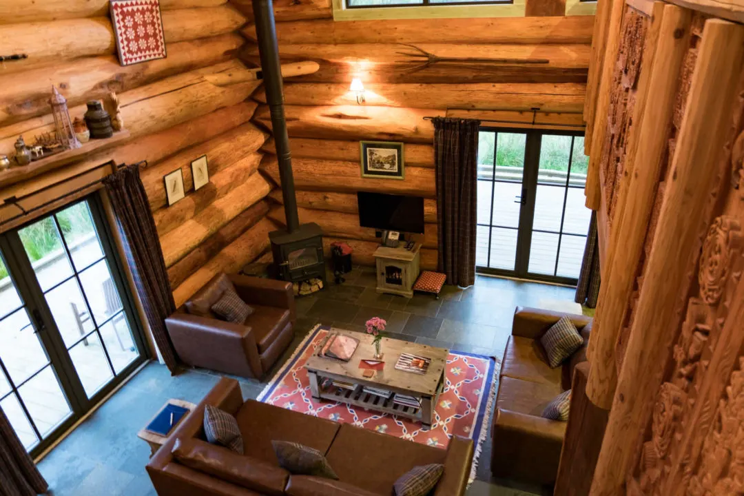 Eagle Brae log cabins in Scotland