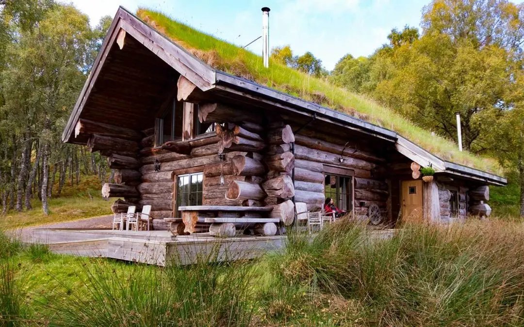 Eagle Brae log cabins in Scotland 