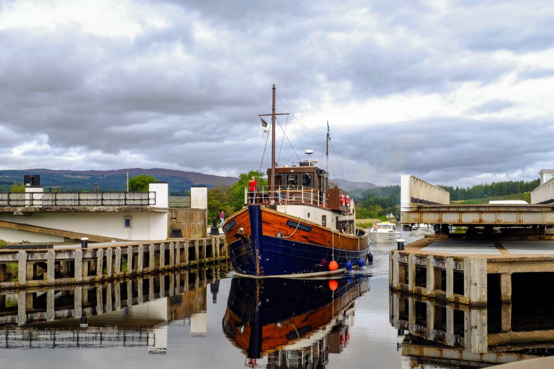 Sailing in Scotlandâ€™s Great Glen, cruising on the 