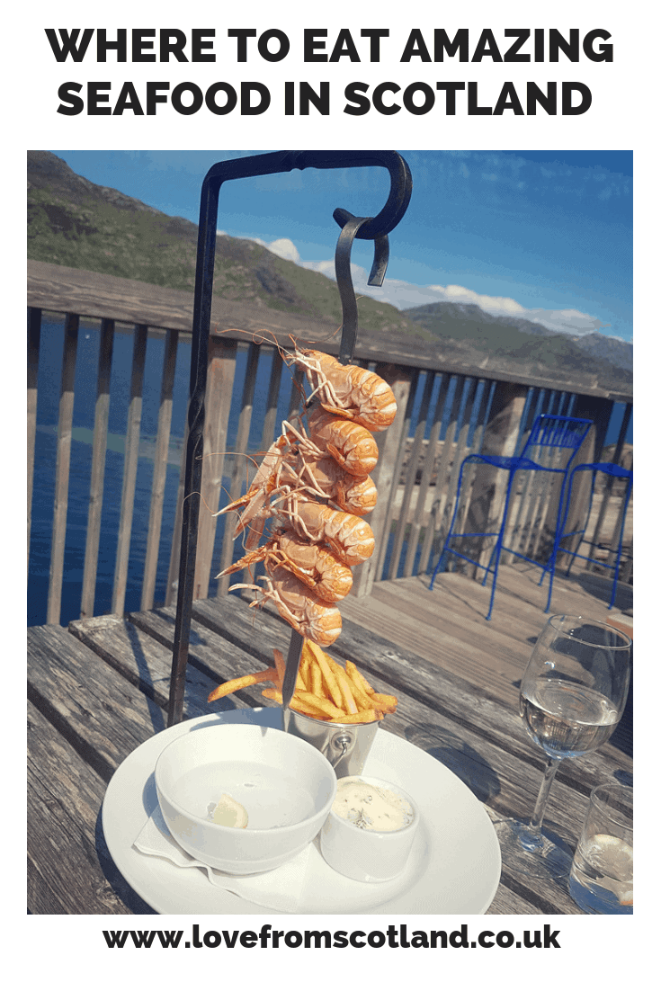 There isn’t a better takeaway than freshly cooked fish on the coast of Scotland. From lobsters to langoustines, oysters, mussels, crabs and scallops, to salmon and even monkfish, Scotland’s lochs and seas produce amazing fish and seafood. Here are my favourite places to eat amazing seafood in Scotland.
