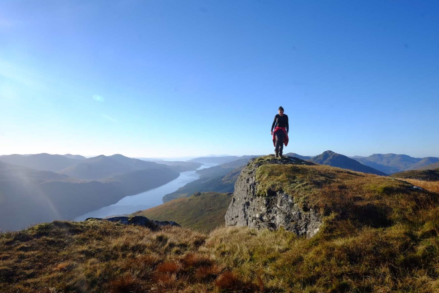 How to climb the Cobbler [& thread the needle!] - Love from Scotland