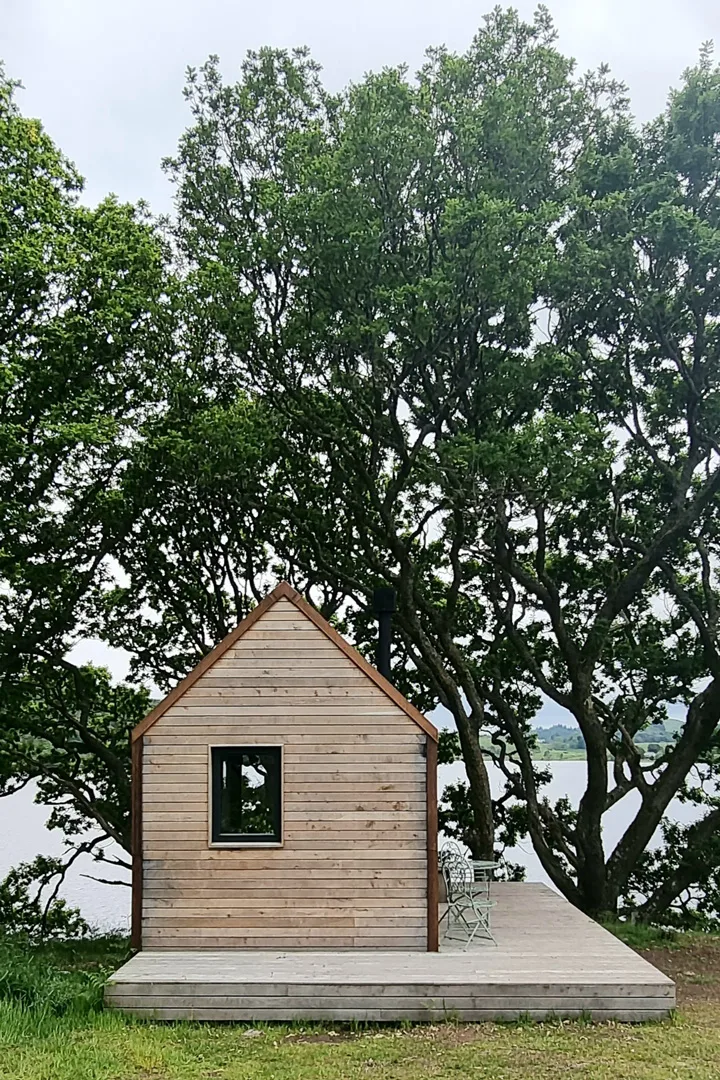 Inverlonan bothies