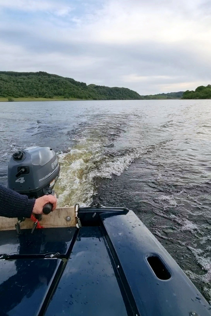 Inverlonan dinner by boat