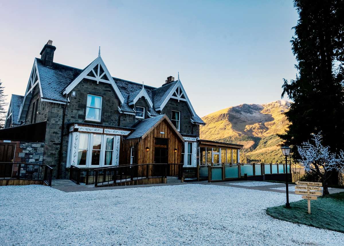 The Whispering Pine Lodge, The Great Glen