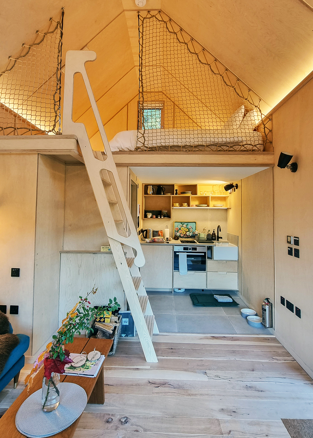 Brucefield Estate bothy, Schenbothies