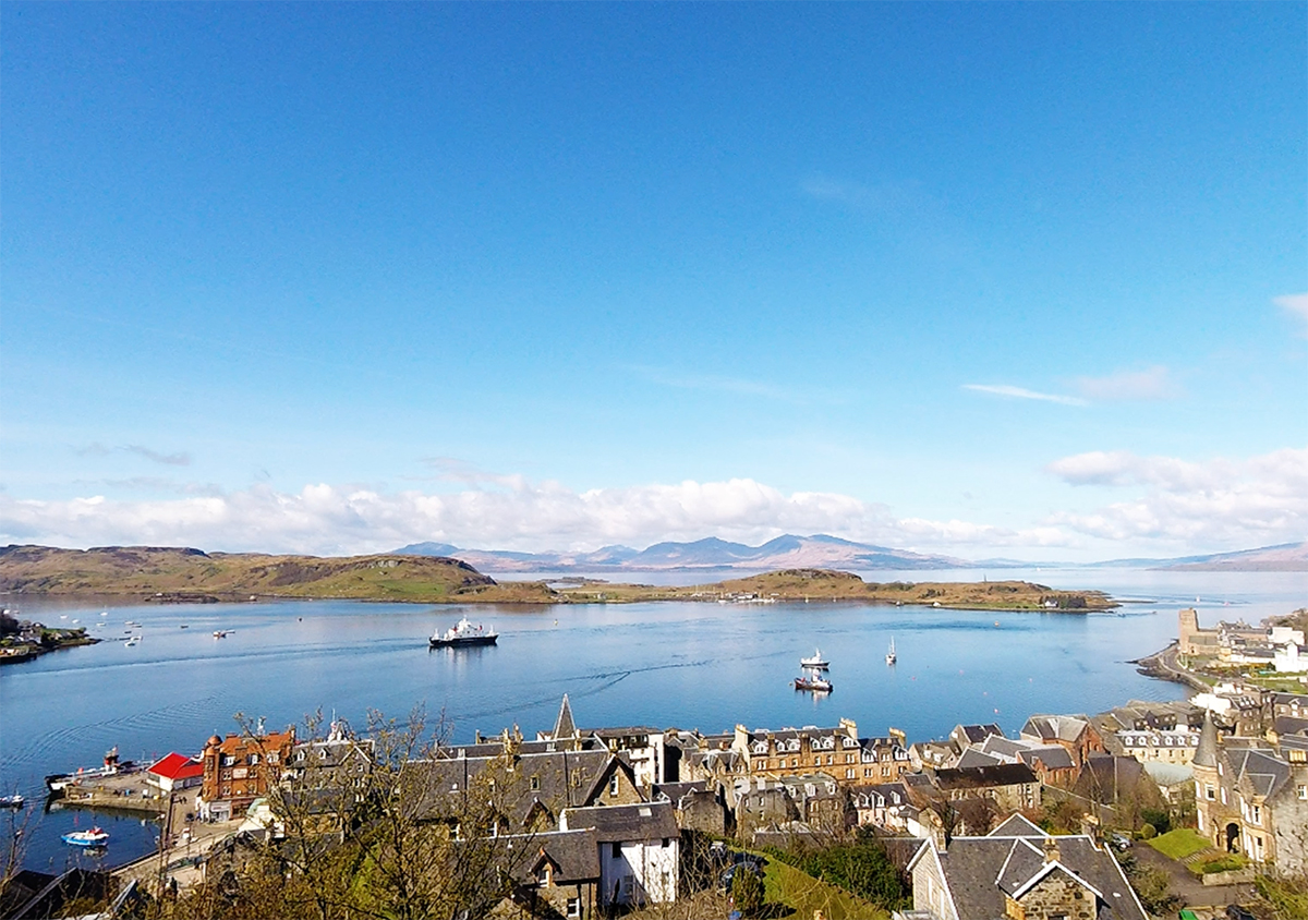 Oban harbour with boats and waterfront views